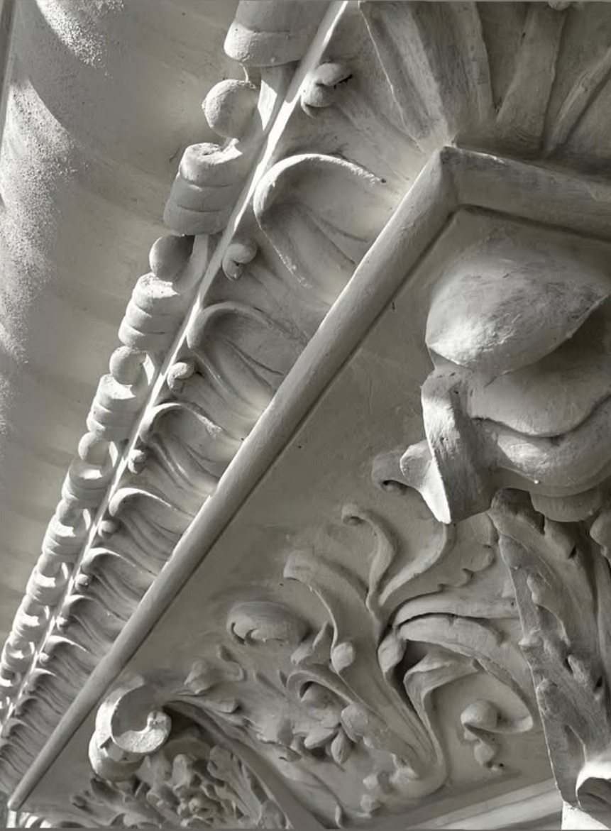 Ornamente cu frunze de acant